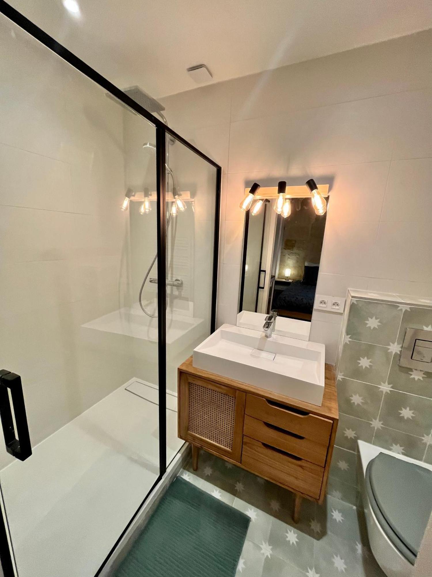 Grand Studio Loft Vieux Bordeaux Extérieur photo